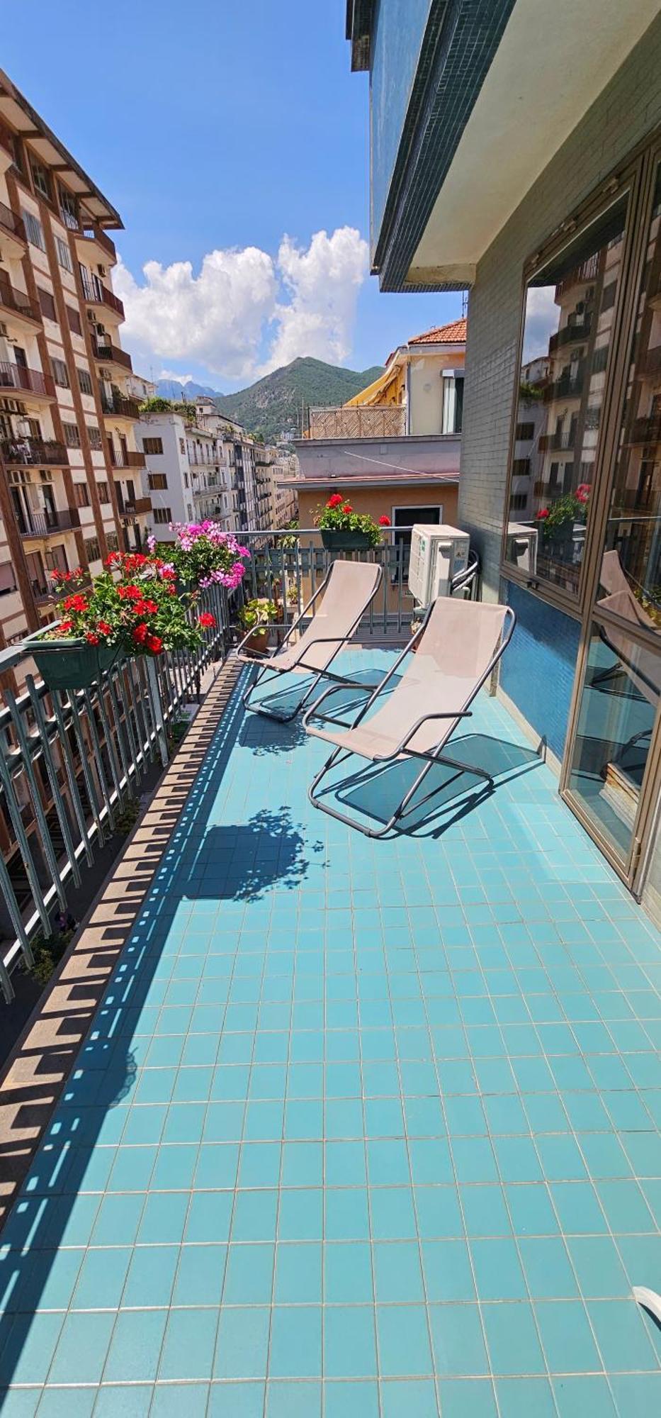 Casa Di Linda Apartment Salerno Exterior photo
